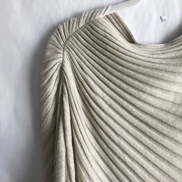 J Jill Silk Cotton Blend Textured Knit Poncho Sweater Size OS Asymmetrical Hem - Picture 5 of 7